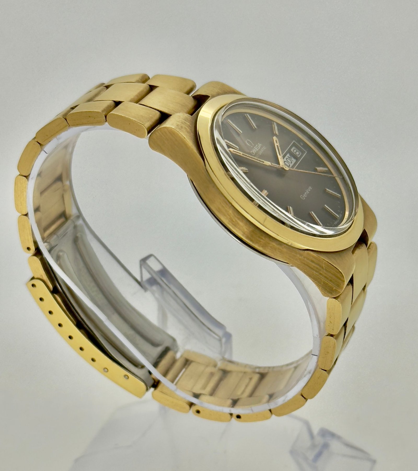 WhatsApp Image 2025-10-23 at 17.50.51 (2)