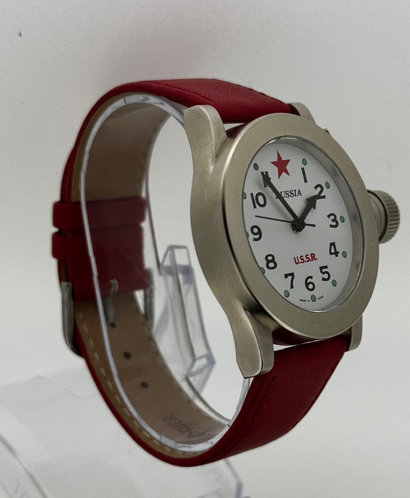 Reloj de pulsera con diseño inspirado en Rusia y la URSS. - Imagen 4