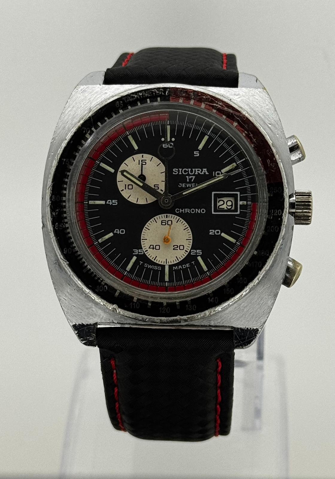 Reloj de pulsera Sicura con cronógrafo y 17 rubíes.